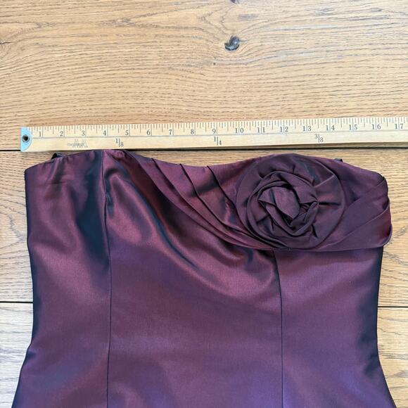 David Meister Cocktail Dress SZ 8 Burgundy Black Strapless Rosette Art Deco - Picture 6 of 8